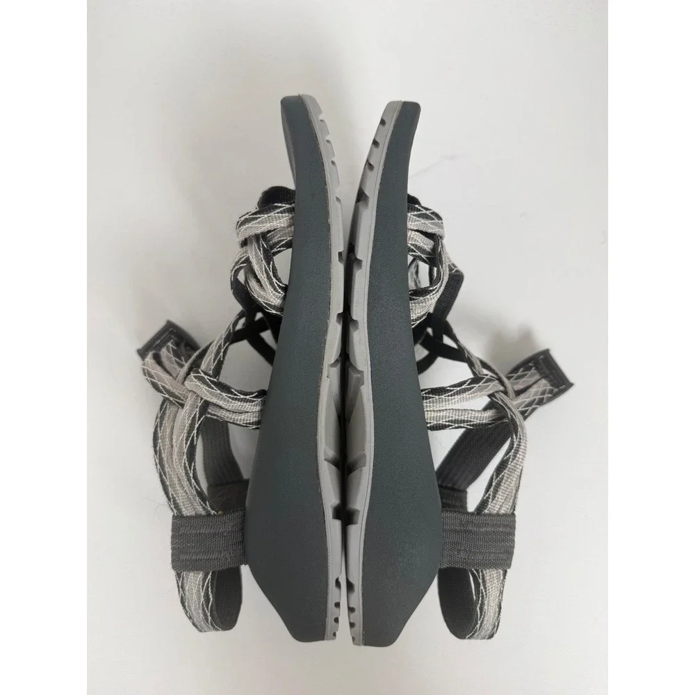 Chaco Z Cloud 2 Womens Sandals Gray Black Strappy Toe Loop Sport Shoes Size 7 7